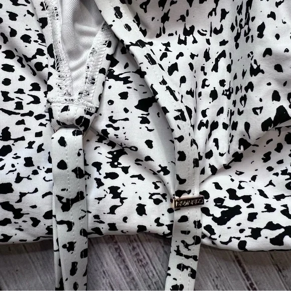 Calvin Klein One Piece - Picture 5 of 5